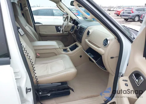 2006 Ford Expedition Eddie Bauer/King Ranch from USA, damaged, VIN 1FMFU17546LA77771